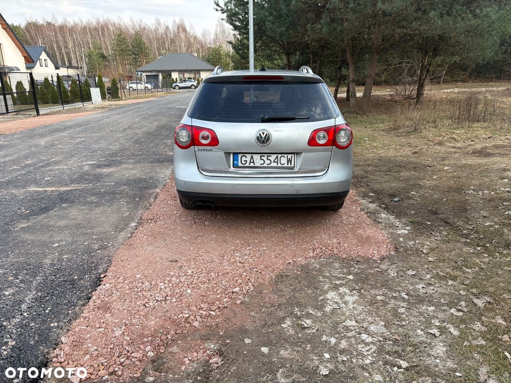 Volkswagen Passat 2.0 TDI DPF DSG Highline - 7