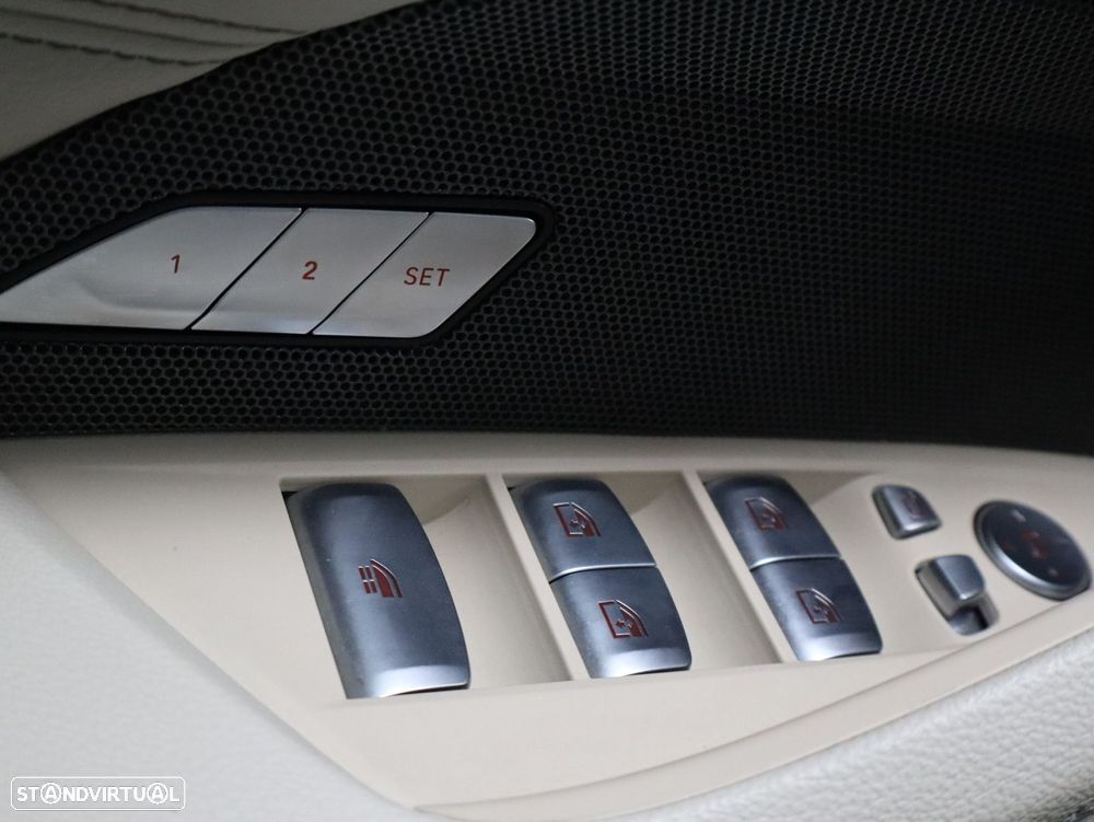 BMW 420 d xDrive Desportiva M Auto - 24