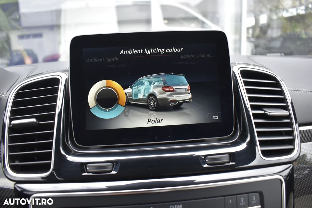 Mercedes-Benz GLS - 16