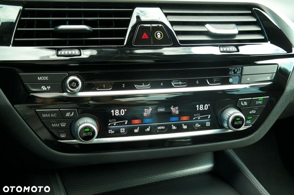 BMW Seria 5 - 24
