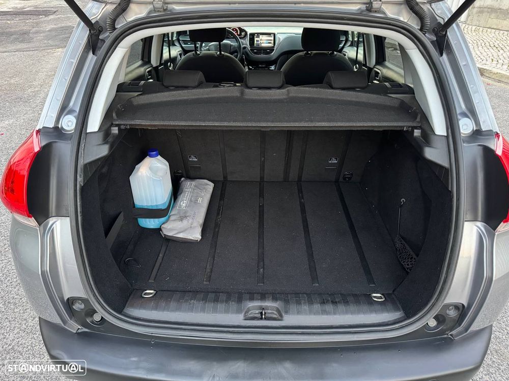 Peugeot 2008 - 13