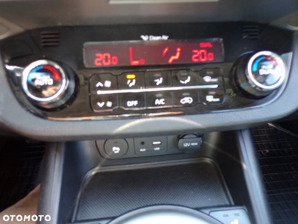 Kia Sportage - 17