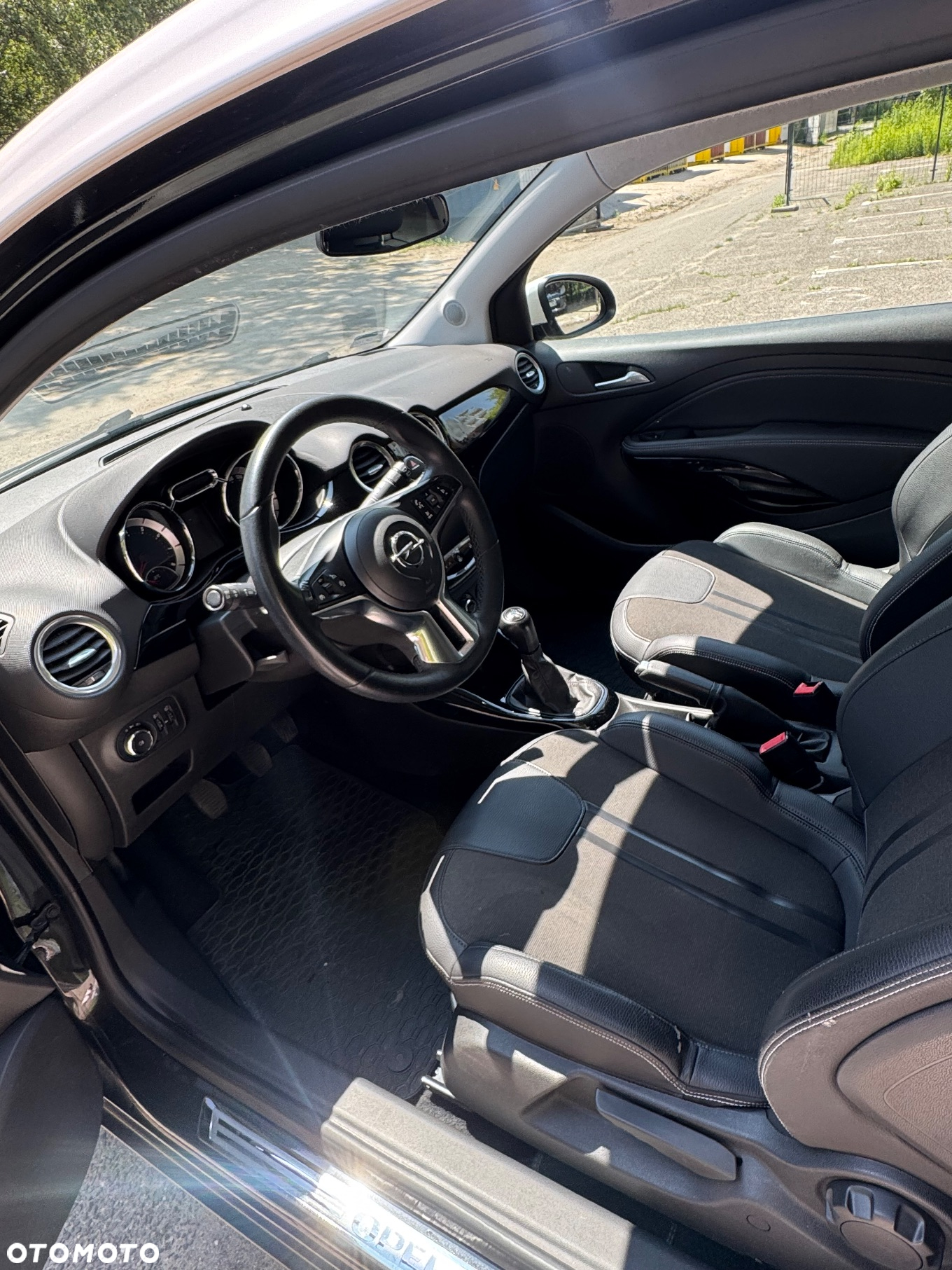 Opel Adam - 12