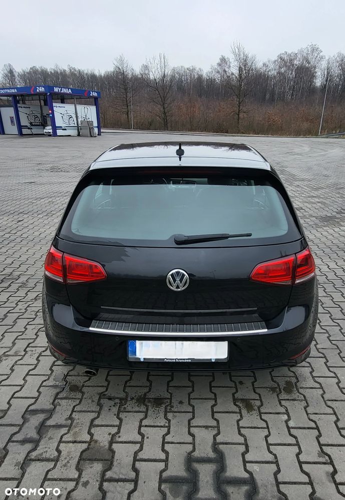 Volkswagen Golf 1.6 TDI BlueMotion Comfortline - 3