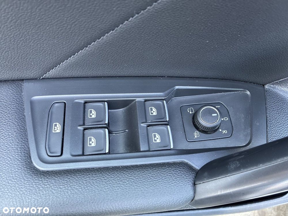 Volkswagen Tiguan Allspace 1.5 TSI EVO Life DSG - 24