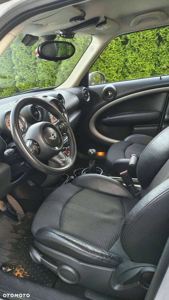 MINI Countryman - 24