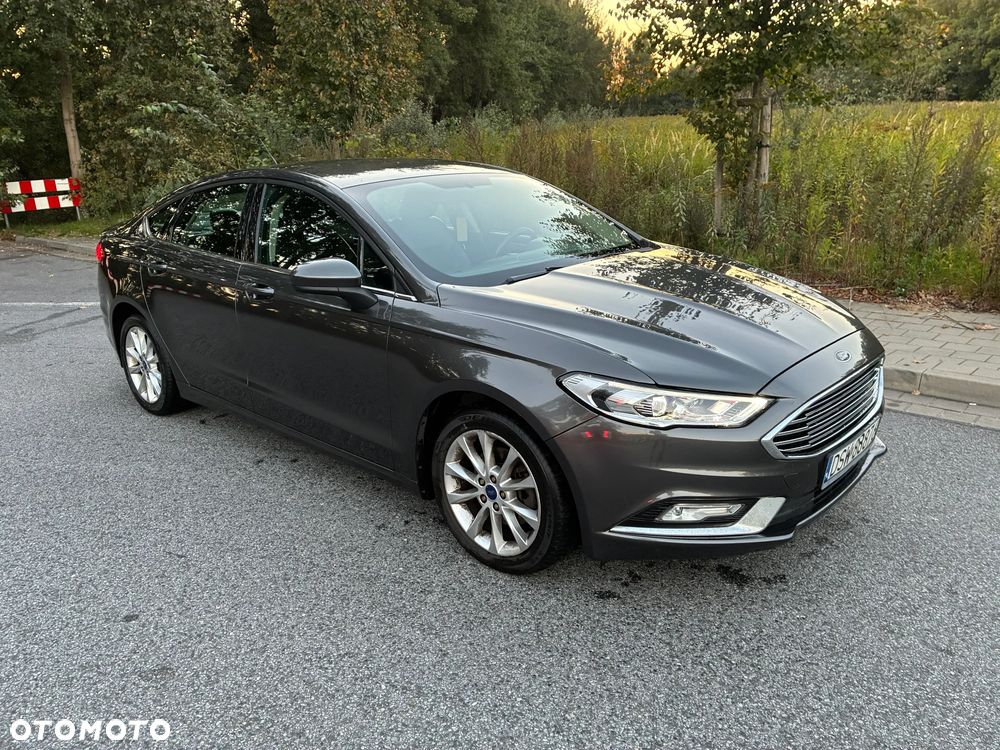 Ford Fusion - 1
