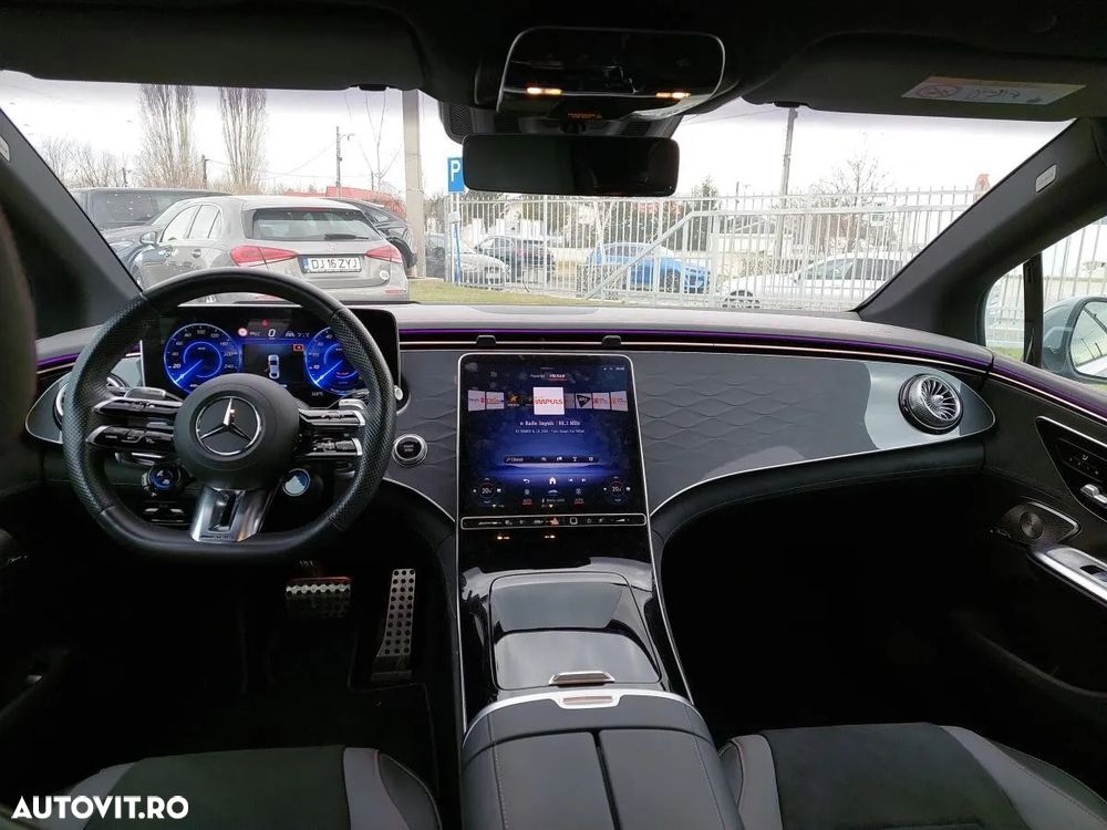 Mercedes-Benz EQE Mercedes-AMG 43 4MATIC - 11