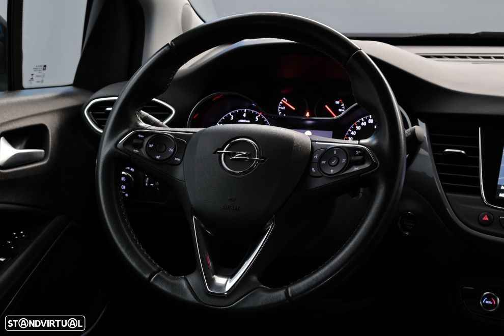 Opel Crossland 1.2 T Design & Tech - 17