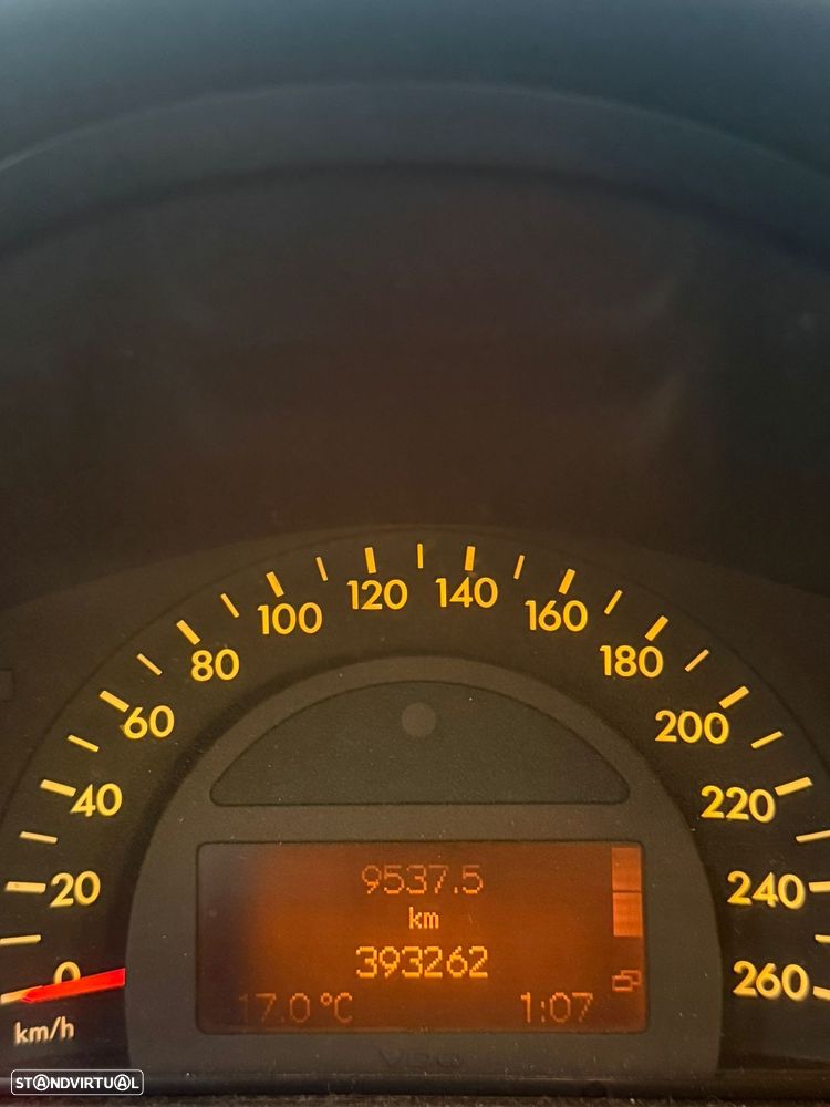 Mercedes-Benz C 220 CDI Auto Avantgarde - 4