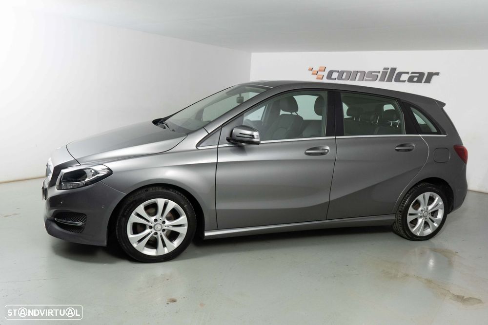 Mercedes-Benz B 180 d Style - 8