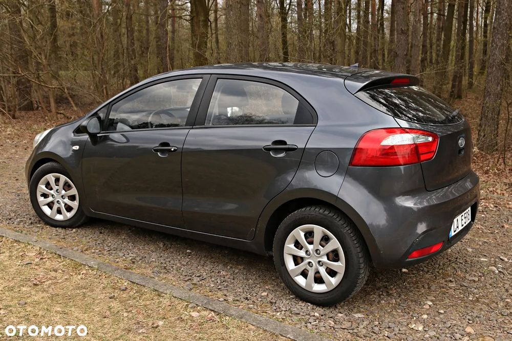 Kia Rio 1.2 Business Line - 28