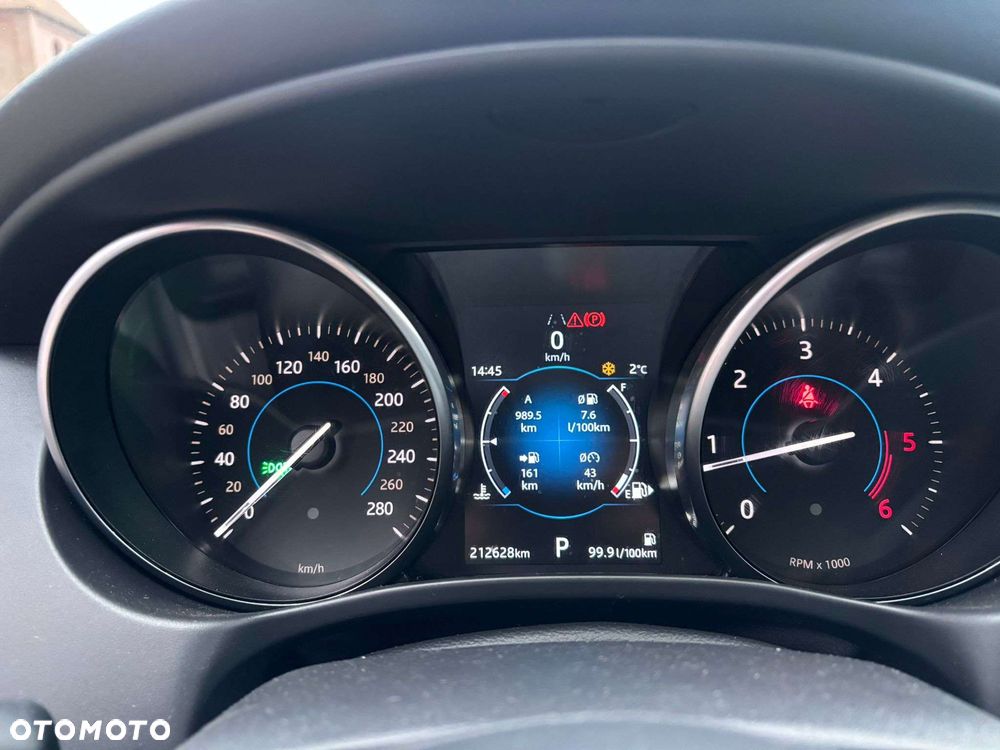 Jaguar XE E-Performance R-Sport - 14