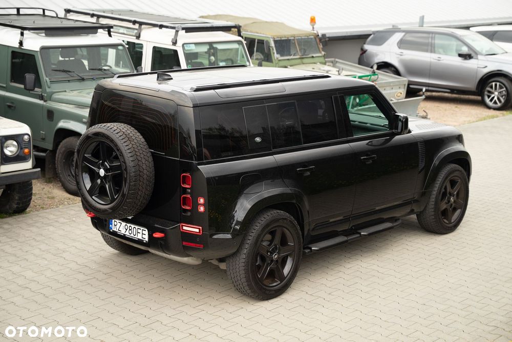 Land Rover Defender - 8