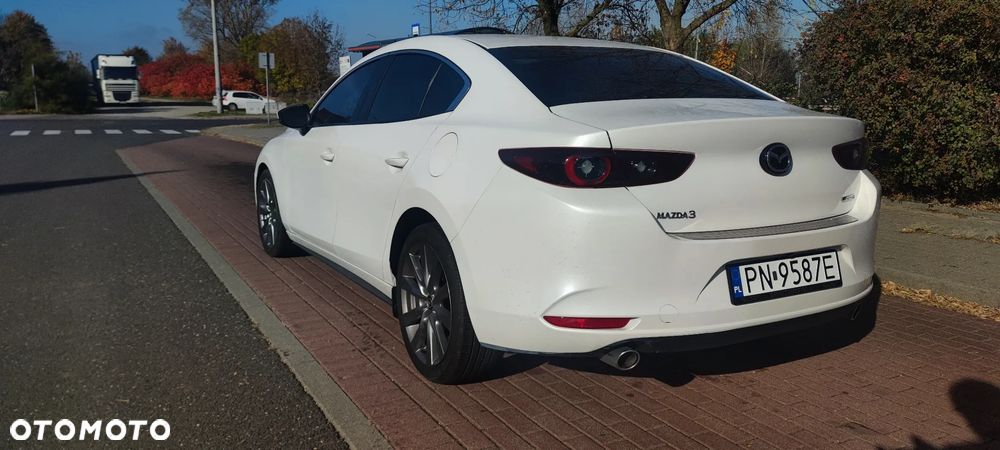 Mazda 3 - 7
