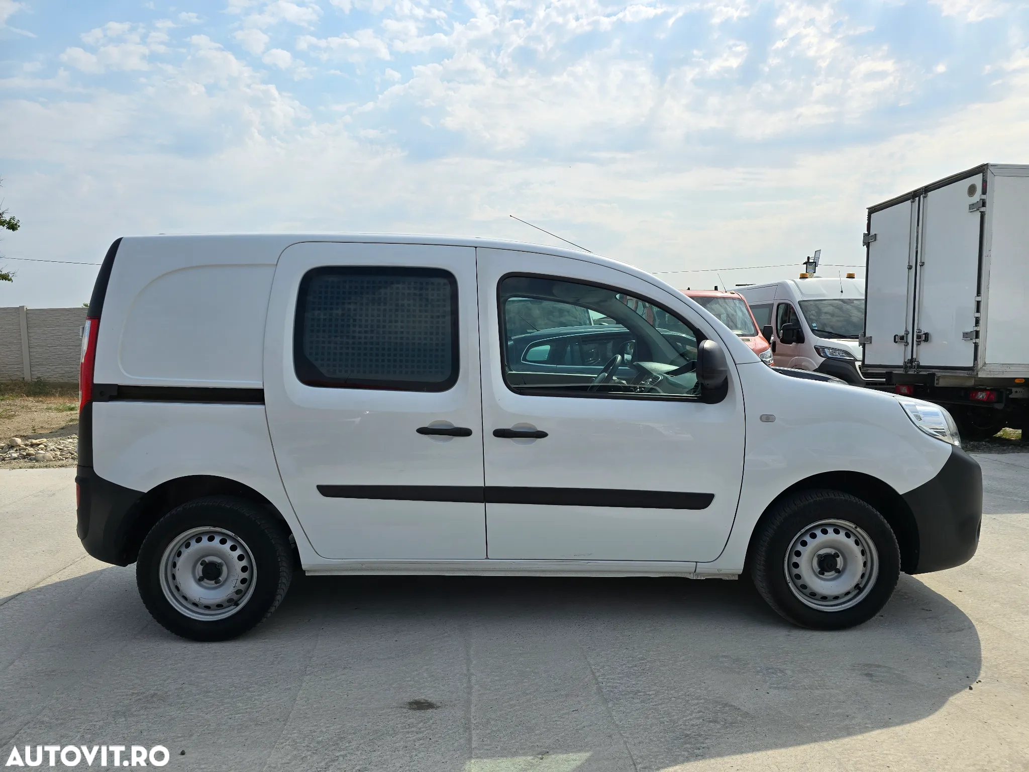 Renault KANGOO - 5