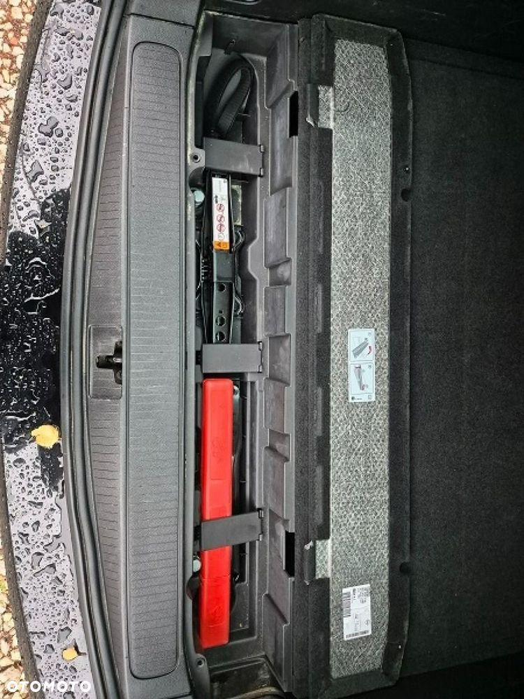 Opel Zafira - 25