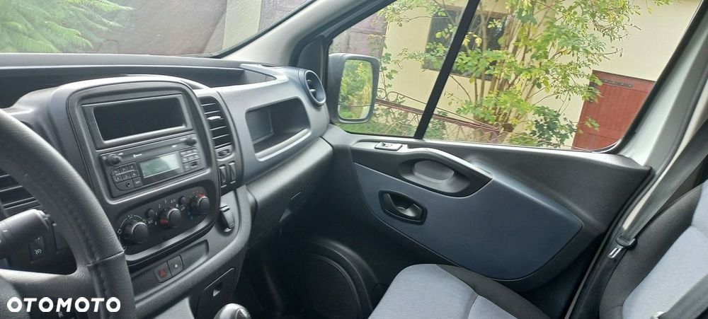 Opel Vivaro - 33