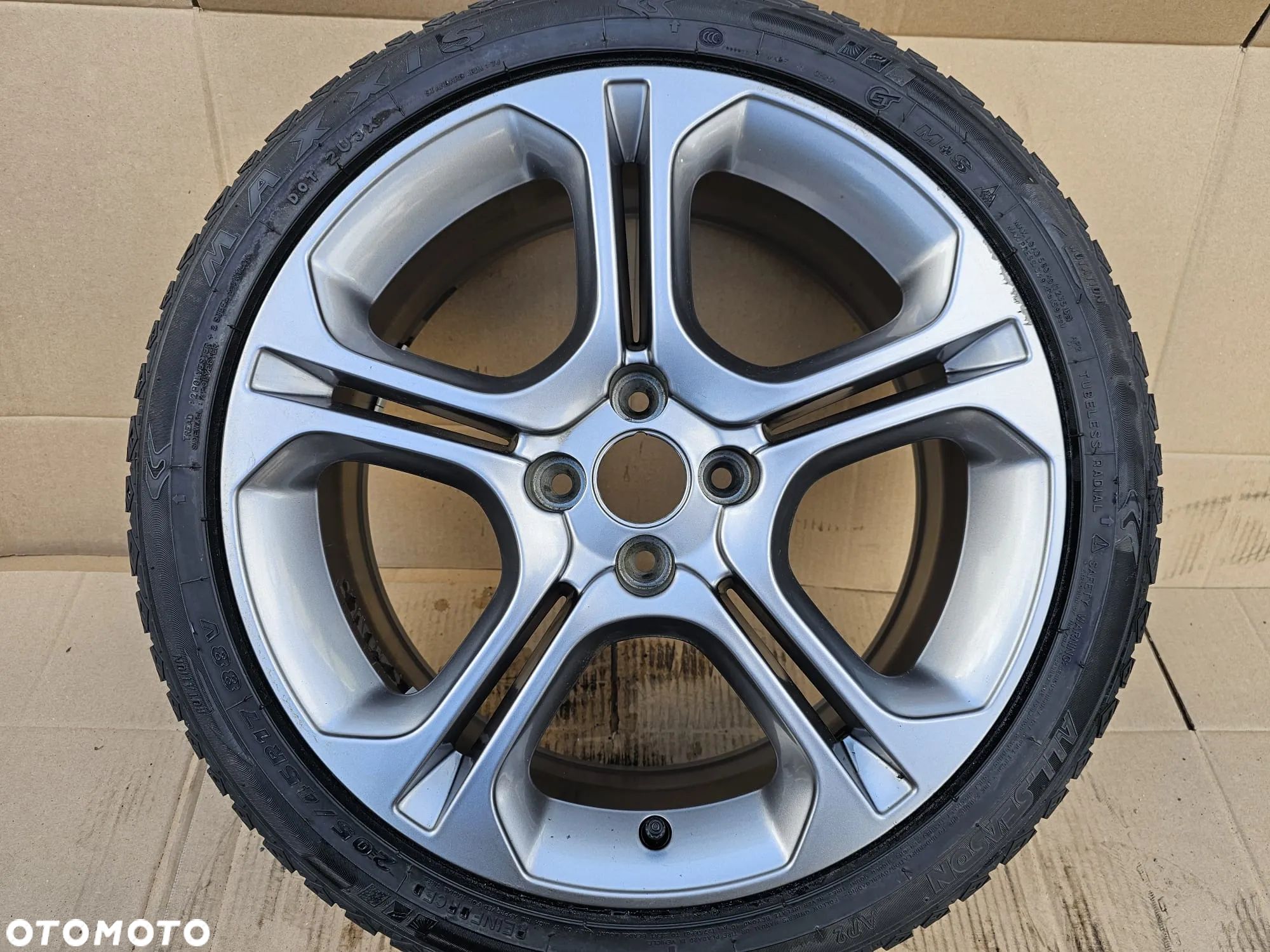 (Z18) Renault OE Clio IV GT Sport / 403008380R / 7Jx17 ET44 4x100 - 1