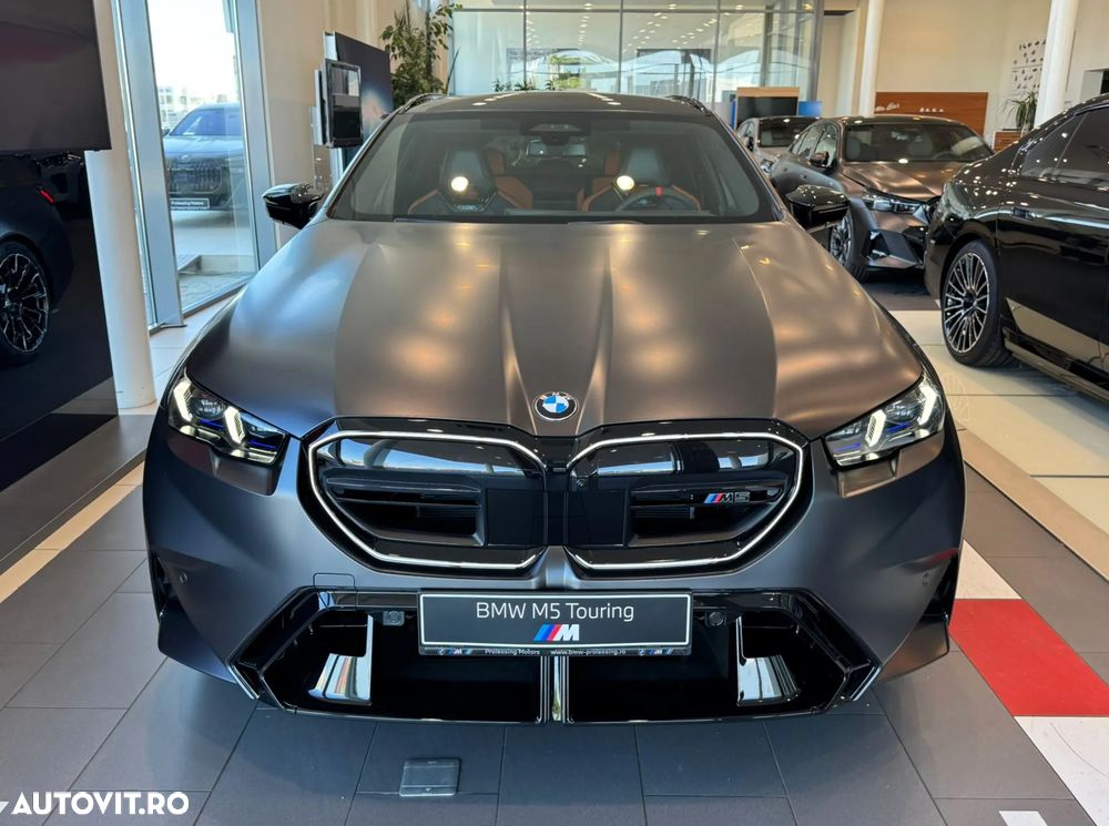 BMW M5 xDrive AT PHEV - 3