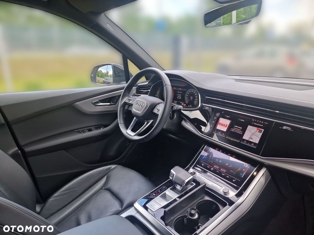 Audi Q7 - 10