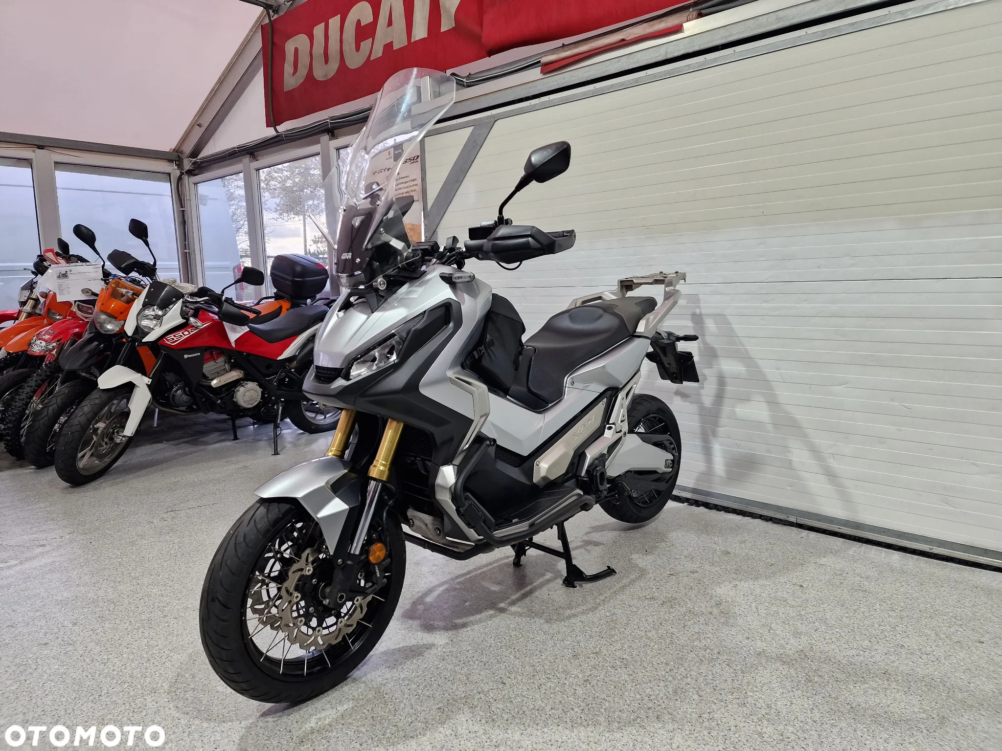 Honda X-ADV - 17