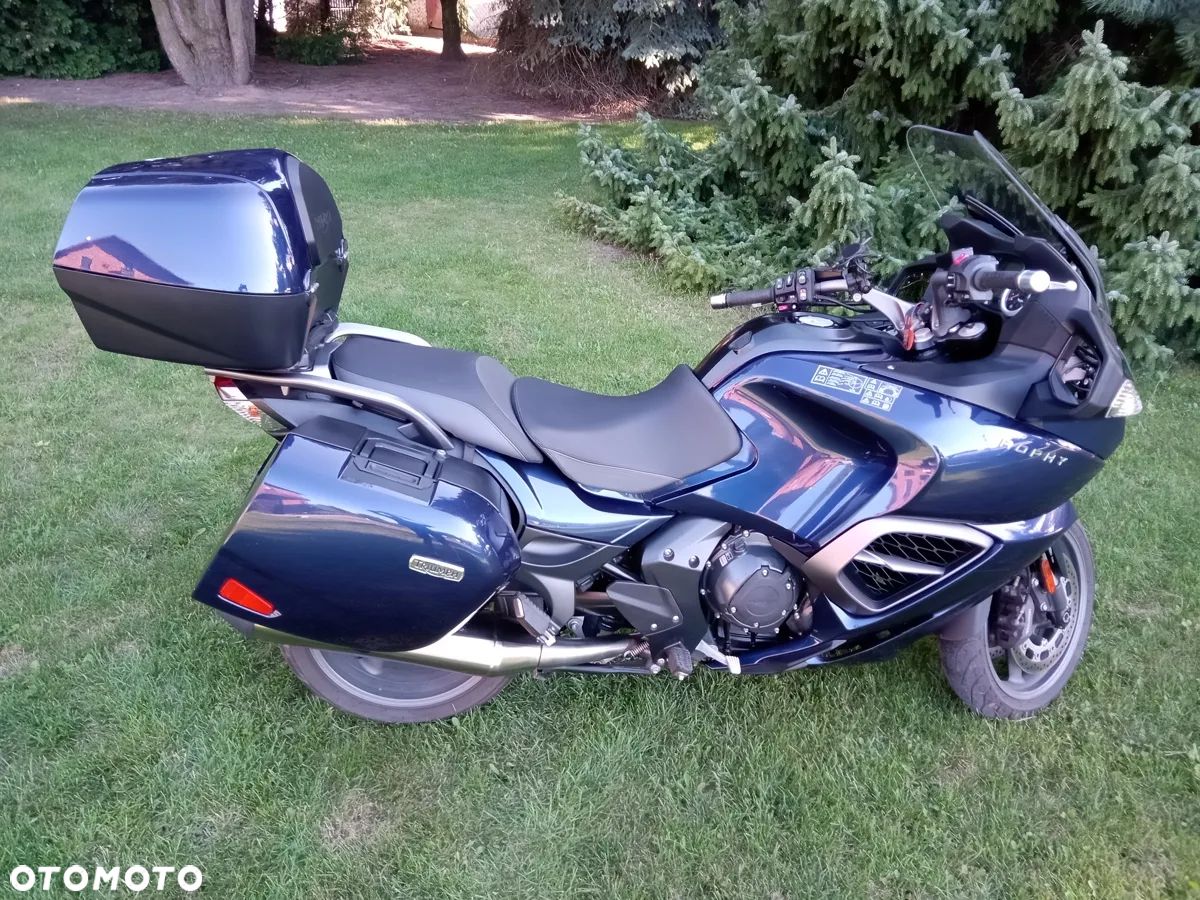 Triumph Trophy - 1
