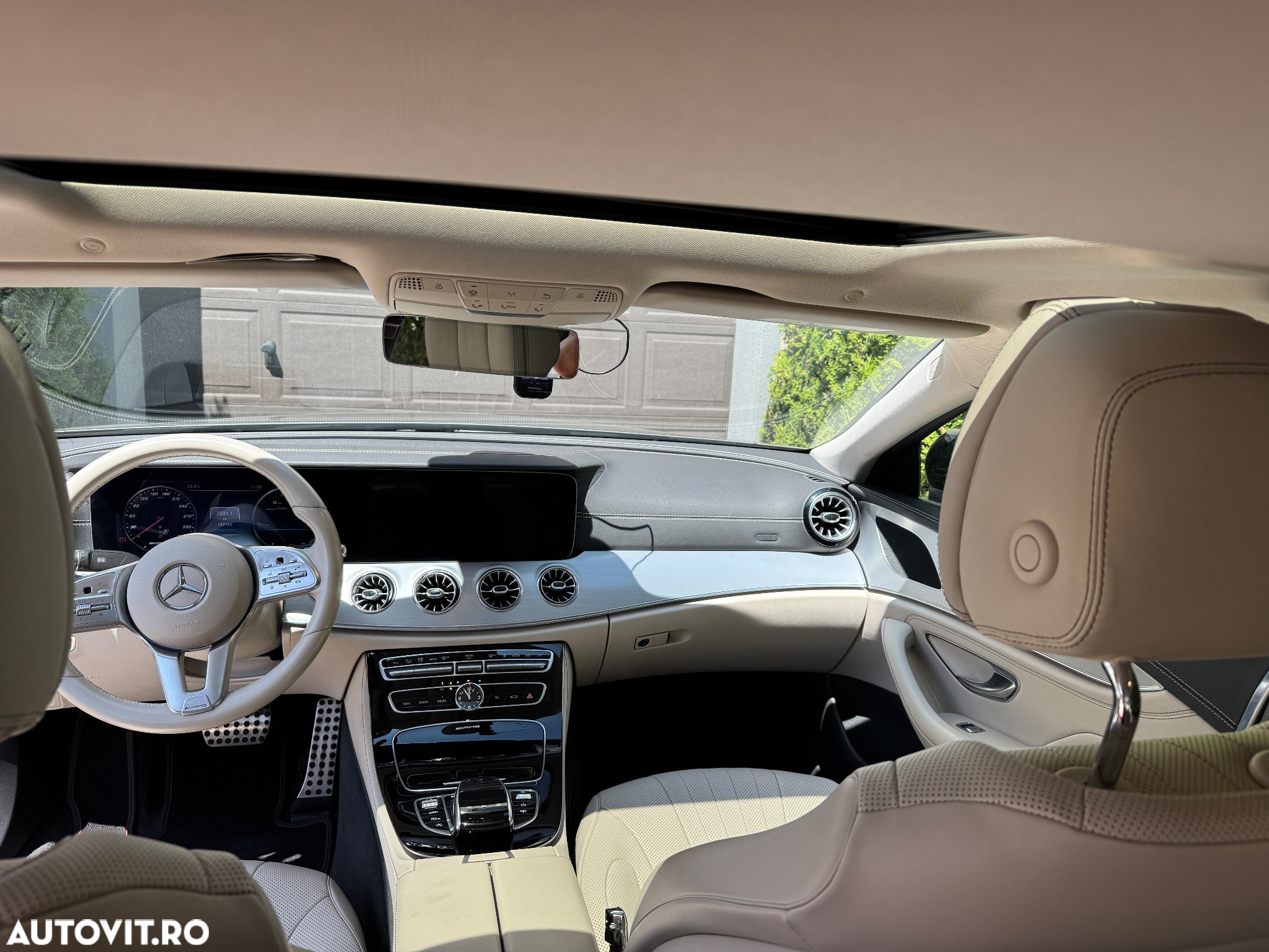 Mercedes-Benz CLS 400 d 4Matic 9G-TRONIC AMG Line - 27
