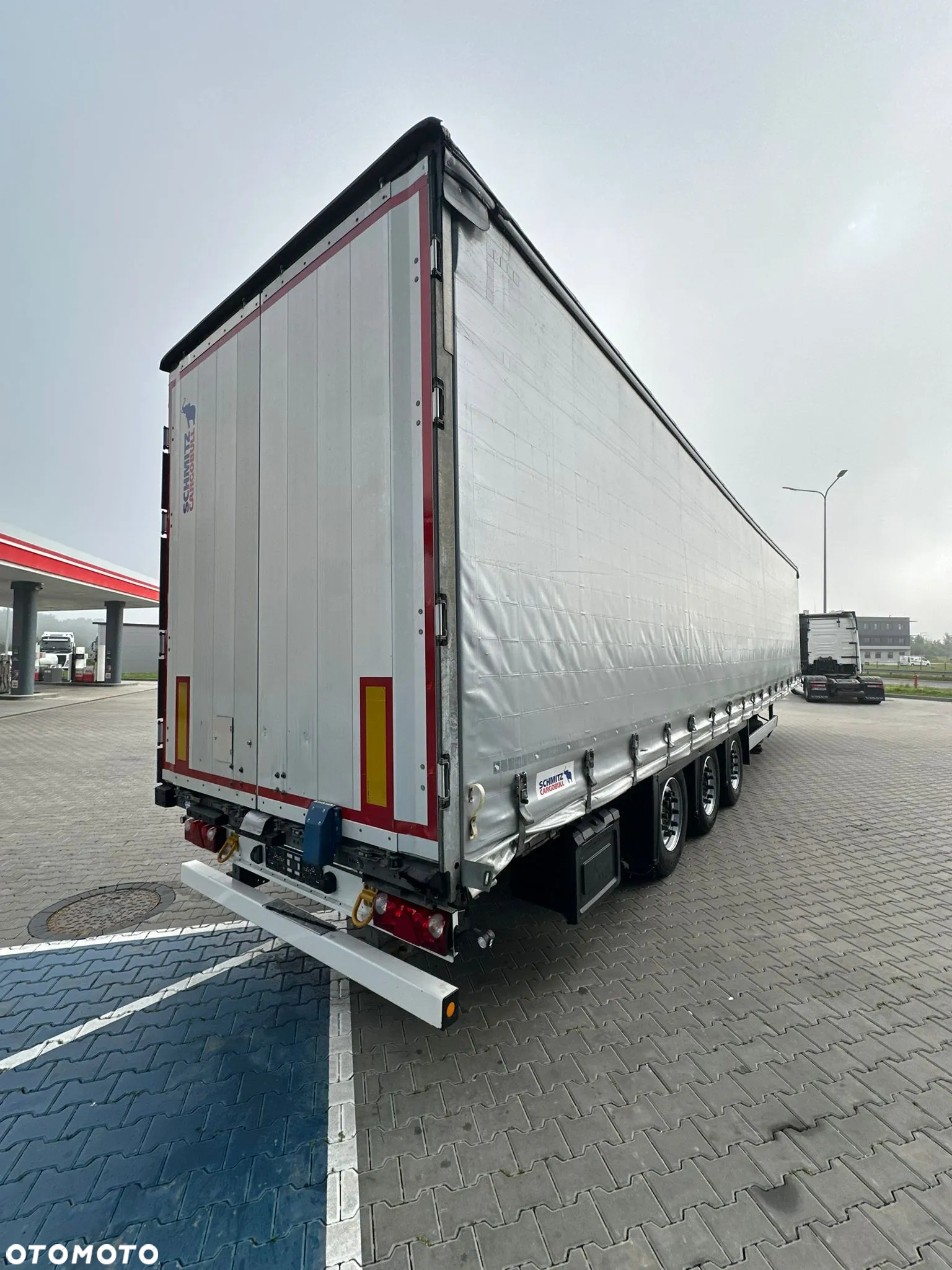 Schmitz Cargobull - 3