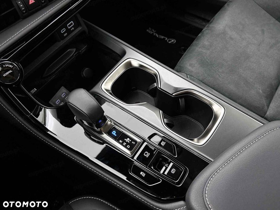 Lexus NX 350h Elegance AWD - 10