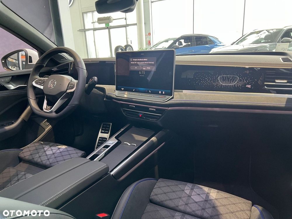 Volkswagen Passat Variant 2.0 TSI R-Line Plus DSG - 8