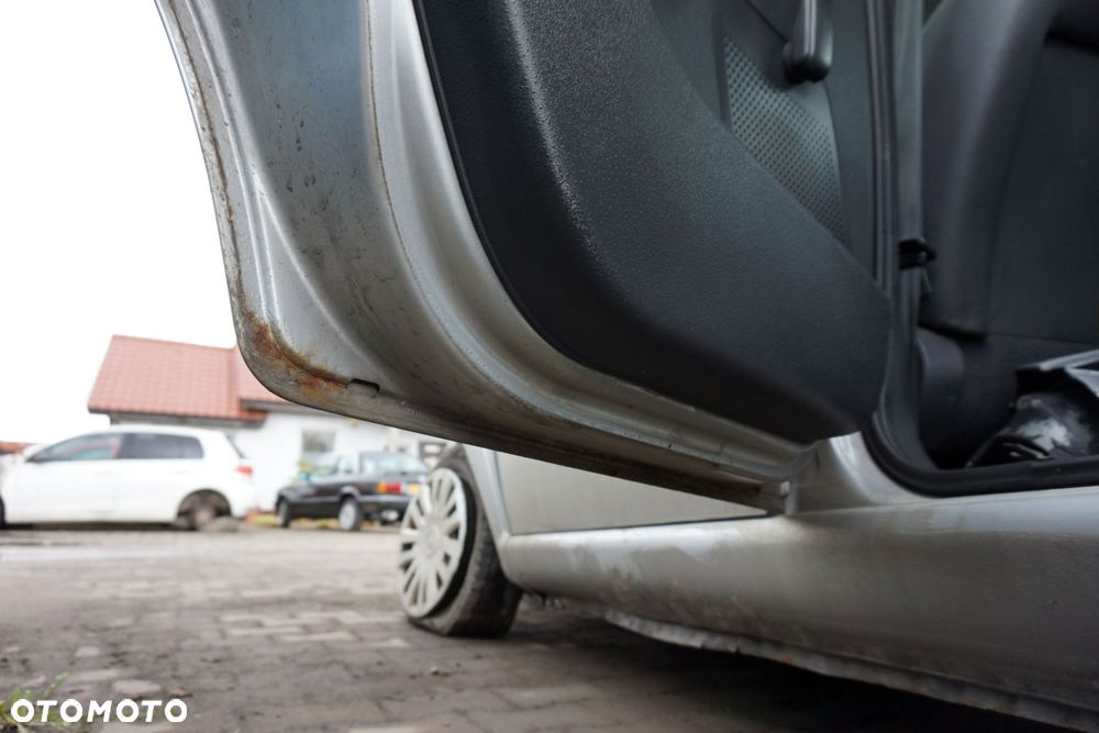 DRZWI TYLNE LEWE C3 I LIFT EZRC  SREBRNY CITROEN 2005-2013 - 7