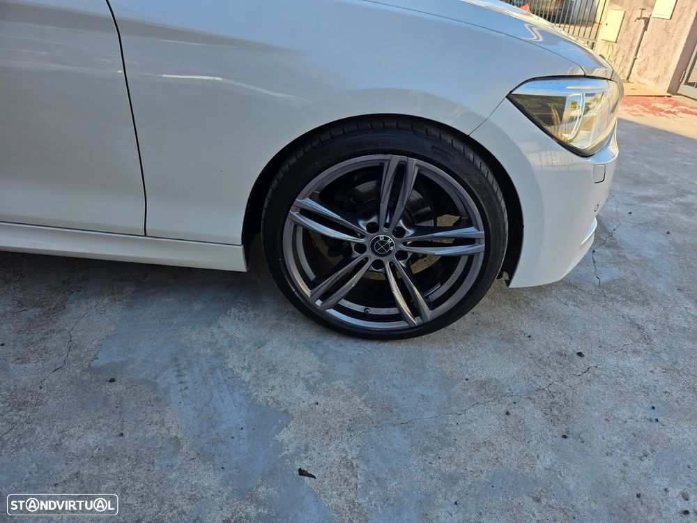 BMW 120 dA Pack M - 35