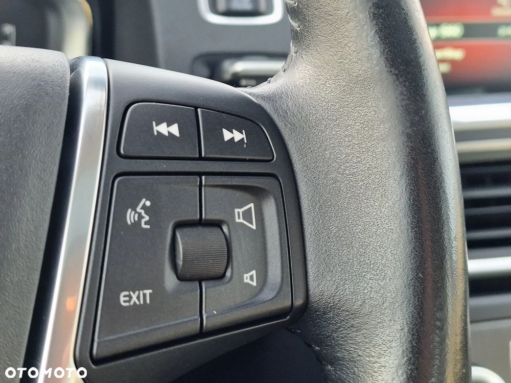 Volvo S60 T5 Geartronic Summum - 22