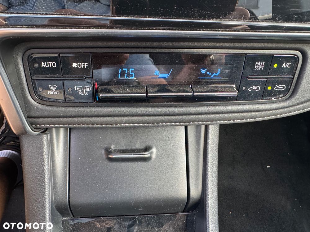 Toyota Auris 1.2 Turbo Edition S+ - 18