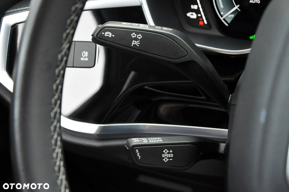 Audi Q3 Sportback - 21
