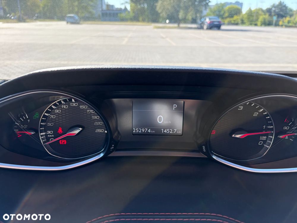 Peugeot 308 BlueHDi 180 EAT6 GT - 12