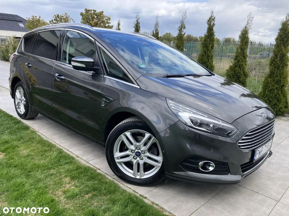 Ford S-Max 2.0 TDCi Titanium PowerShift - 7