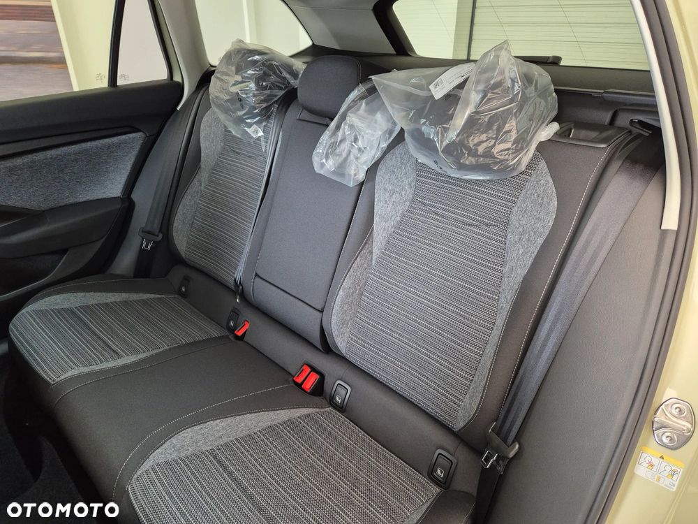 Skoda Superb 2.0 TSI Edition 130 DSG - 14