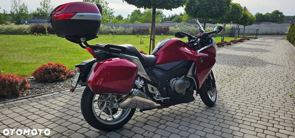 Honda VFR - 6