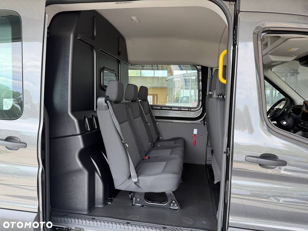 Ford Transit - 10