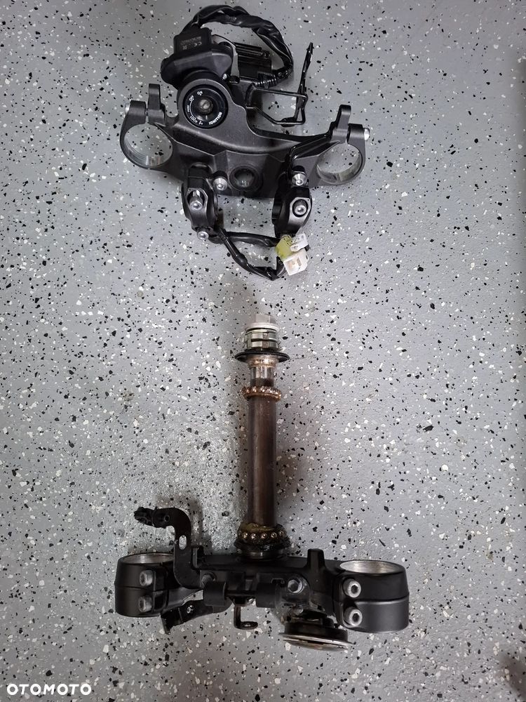 Yamaha MT09 półka ośka stelaż mocowanie lampy - 2