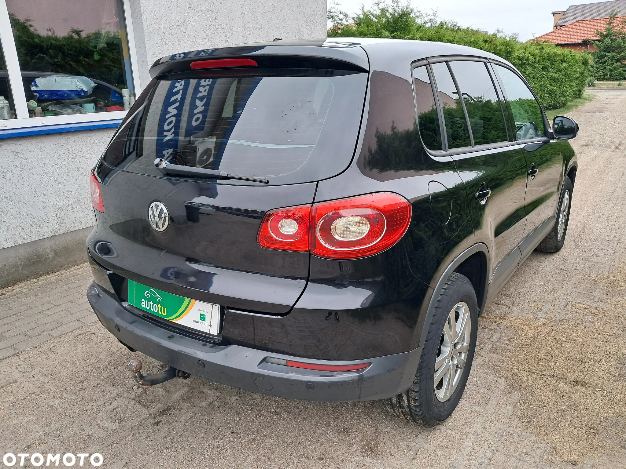 Volkswagen Tiguan - 4