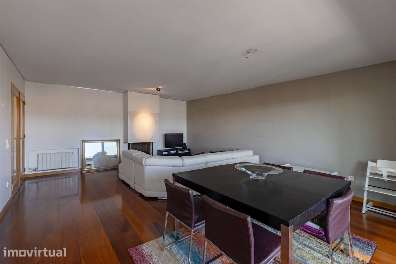 Apartamento T3 no Bessa com Varanda e Garagem box - Grande imagem: 3/38