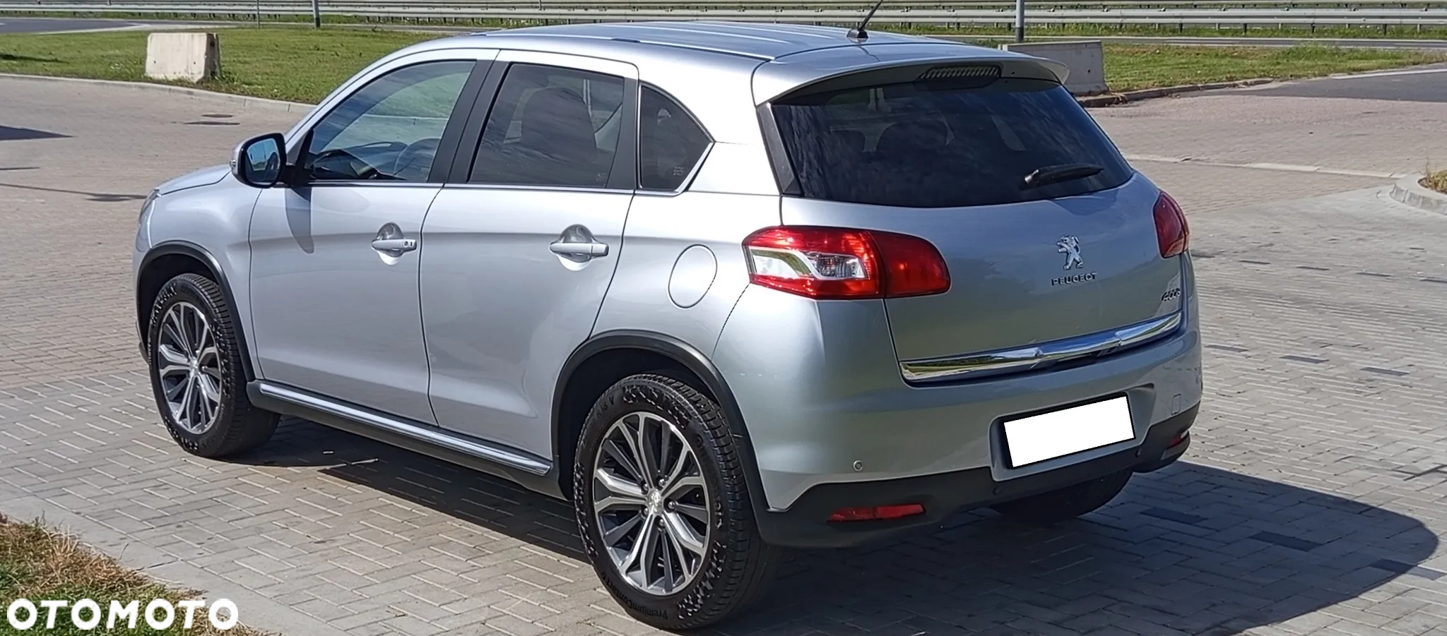 Peugeot 4008 HDI FAP 150 Stop & Start Allure - 6