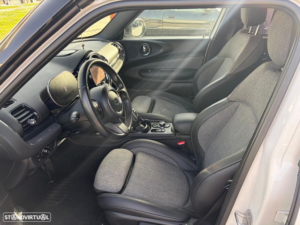 MINI Clubman Cooper D Premium Plus Classic Auto - 11