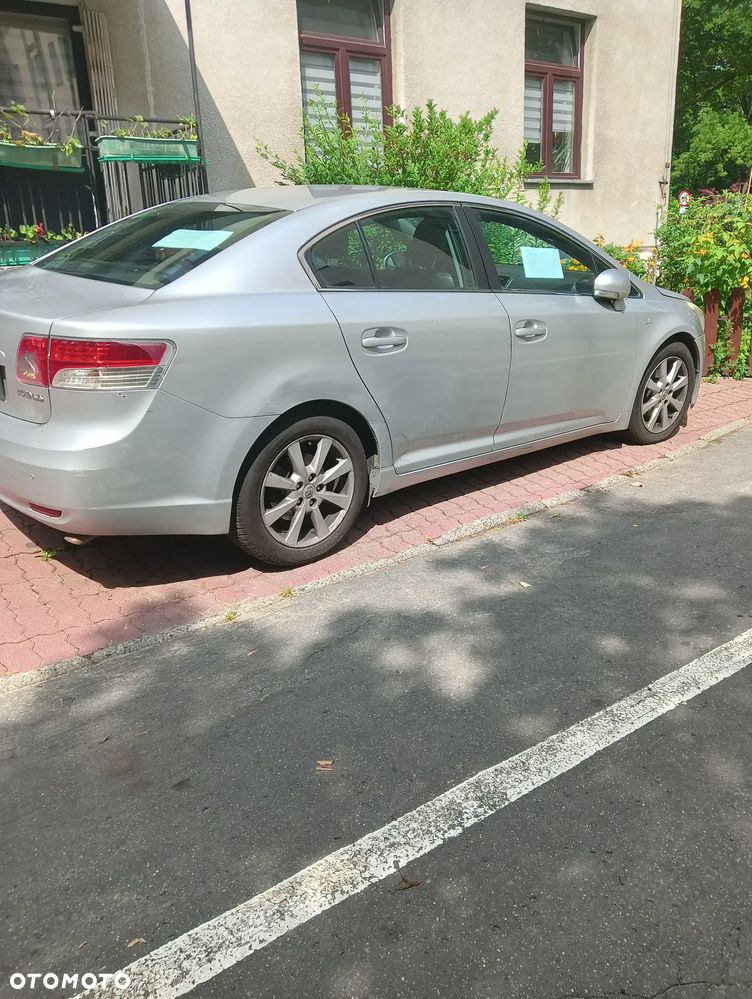 Toyota Avensis 2.0 D-4D Luna - 3
