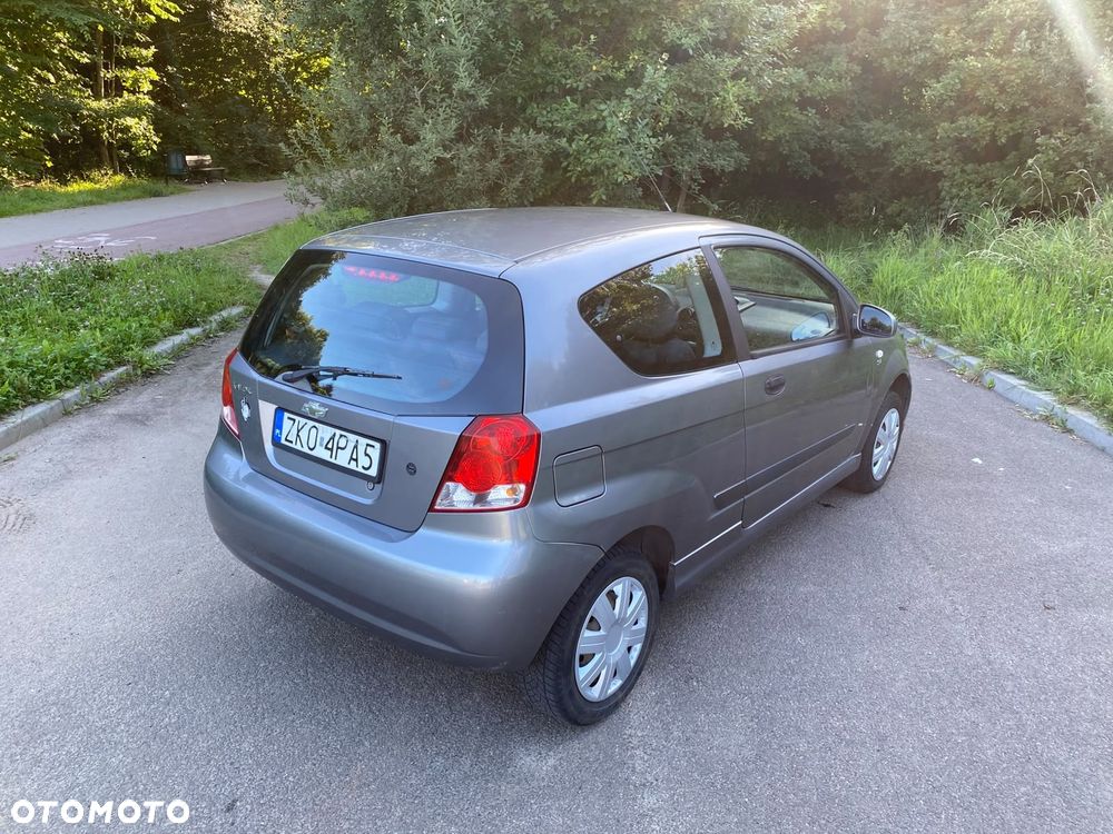 Chevrolet Kalos - 3