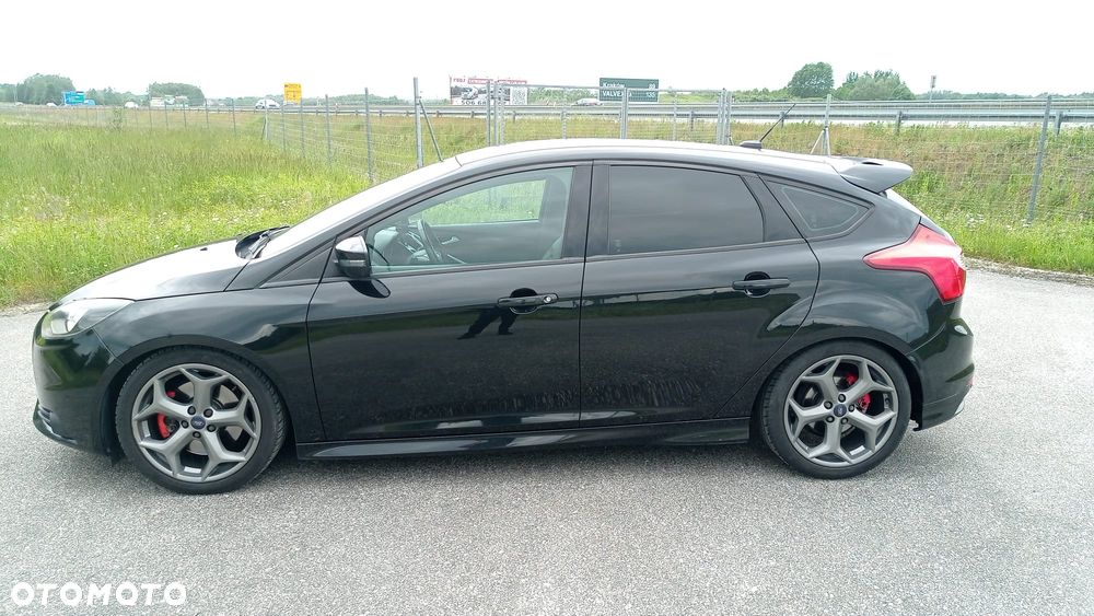 Ford Focus ST - 5