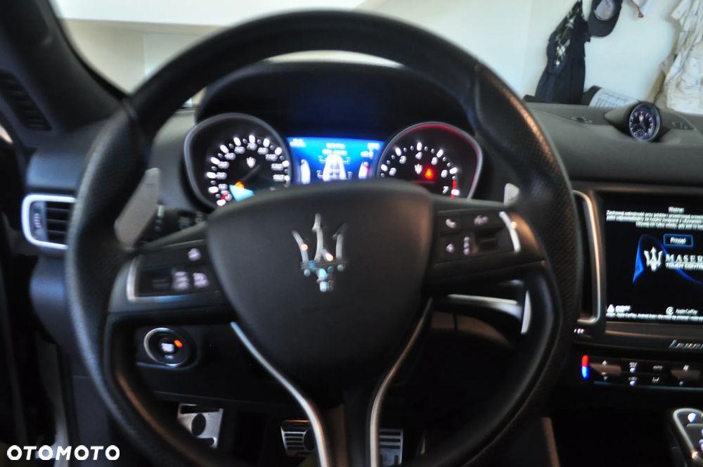 Maserati Levante S Q4 GranLusso - 13